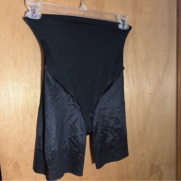 Flexees Midnight Black High waisted Shapewear. Size XL - Picture 4 of 6